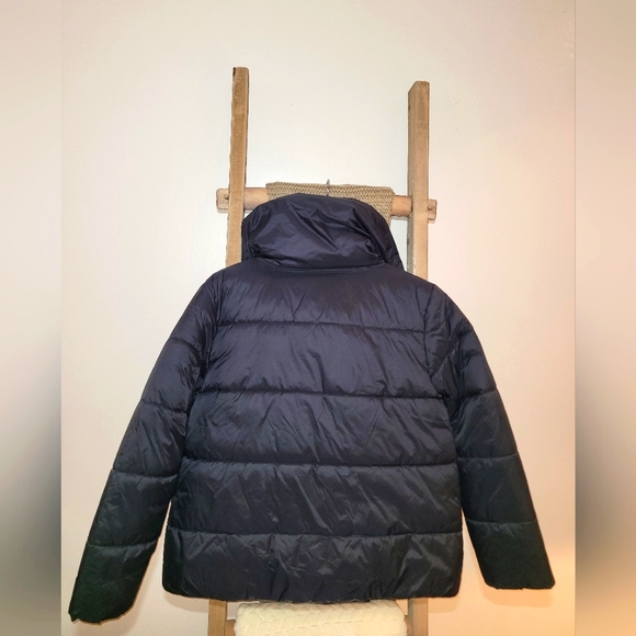 Banana Republic Women's Puffer Jacket (Petite Collection) - Picture 4 of 7